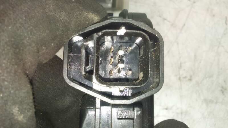 CERRADURA PUERTA DELANTERA DERECHA HYUNDAI TUCSON (JM) - vista 4