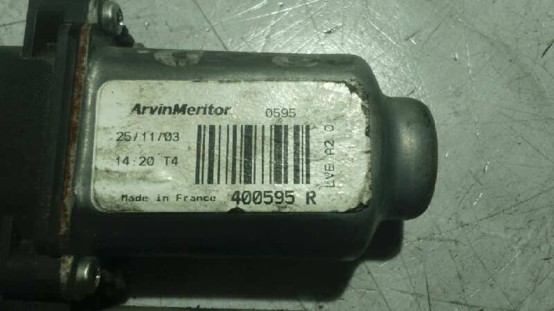 MOTOR ELEVALUNAS DELANTERO DERECHO CITROEN XSARA BERLINA - vista 2