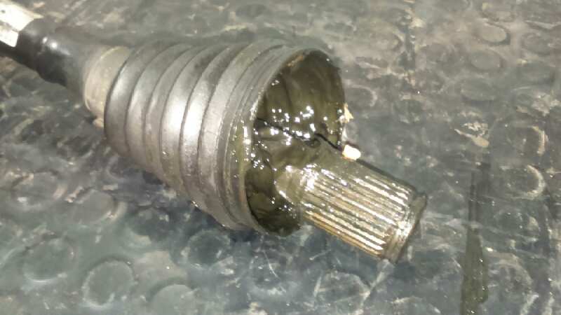 TRANSMISION DELANTERA IZQUIERDA VOLKSWAGEN TOUAREG (7LA) - vista 3