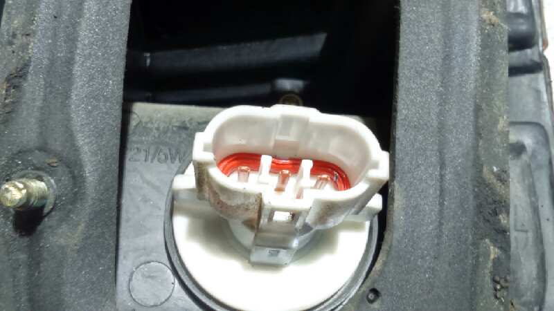 PILOTO TRASERO IZQUIERDO MITSUBISHI SANTAMO (HYUNDAI) - vista 3