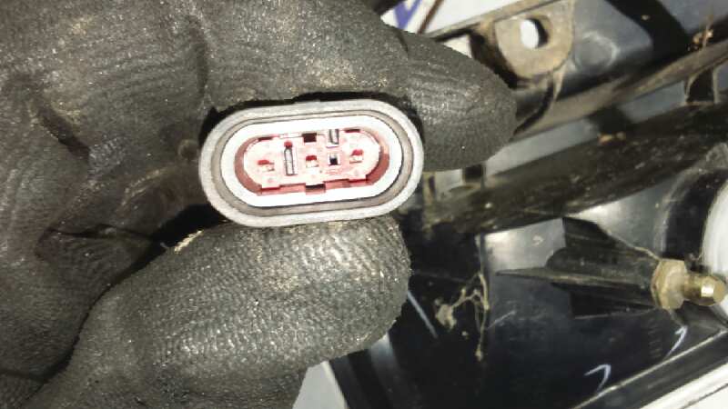 PILOTO TRASERO IZQUIERDO TATA INDIGO - vista 2