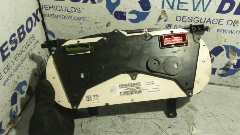 CUADRO INSTRUMENTOS RENAULT TRAFIC CAJA CERRADA (AB 4.01) - vista 2