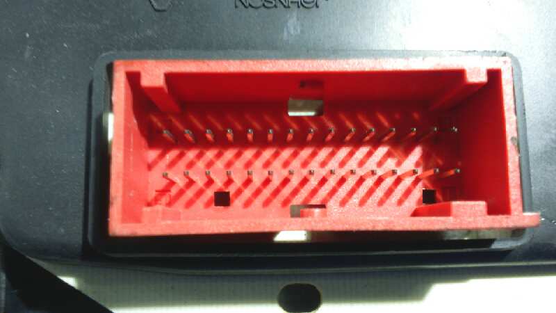 CUADRO INSTRUMENTOS RENAULT TRAFIC CAJA CERRADA (AB 4.01) - vista 6