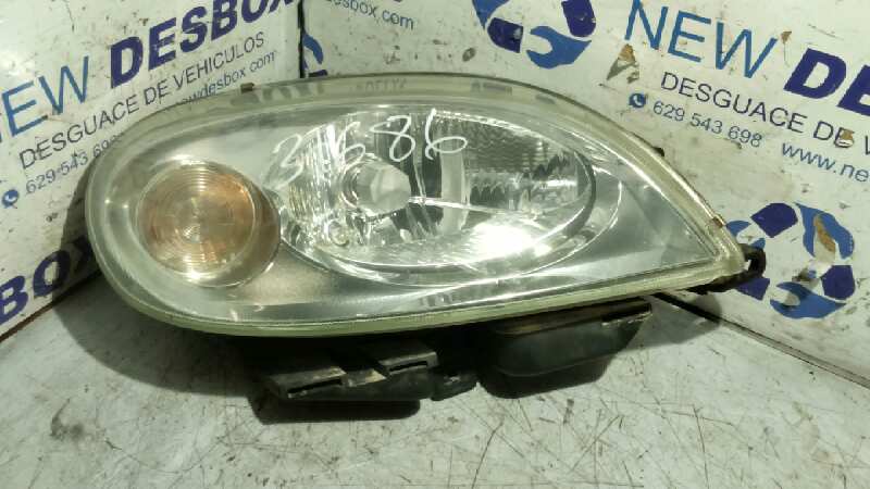 FARO DERECHO CITROEN SAXO