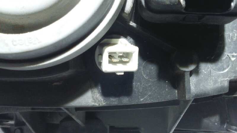 FARO DERECHO CITROEN SAXO - vista 4