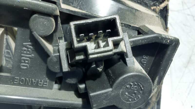 PILOTO PORTON IZQUIERDO NISSAN PRIMERA BERLINA (P11) - vista 3