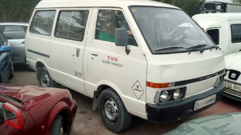 PILOTO TRASERO IZQUIERDO NISSAN VANETTE (C 220) - vista 5