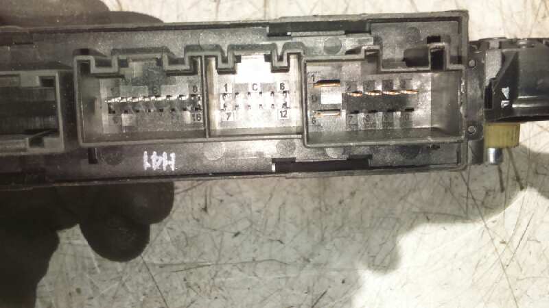 MOTOR ELEVALUNAS TRASERO IZQUIERDO AUDI A4 BERLINA (8E) - vista 5