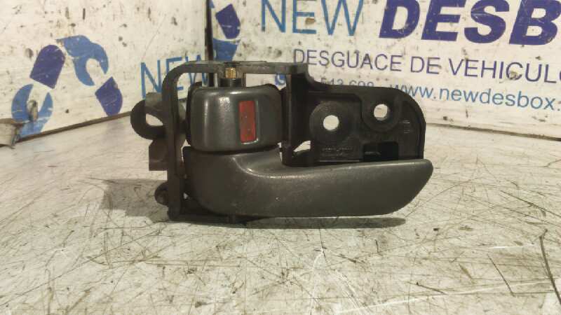 MANETA INTERIOR DELANTERA IZQUIERDA TOYOTA CARINA (T19)