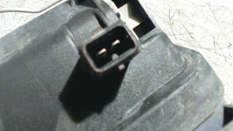 FARO ANTINIEBLA IZQUIERDO PEUGEOT 406 BERLINA (S1/S2) - vista 2