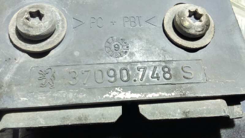 FARO ANTINIEBLA IZQUIERDO PEUGEOT 406 BERLINA (S1/S2) - vista 3