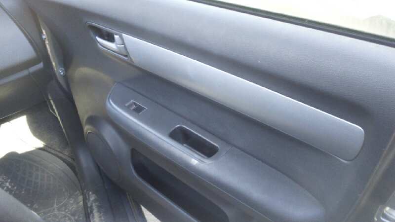 AFORADOR SUZUKI SWIFT BERLINA (MZ) - vista 7