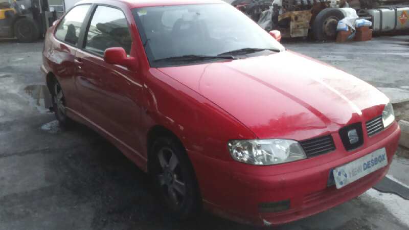 CAPO SEAT CORDOBA BERLINA (6K2) - vista 3