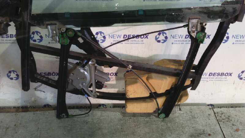 ELEVALUNAS DELANTERO IZQUIERDO AUDI A4 BERLINA (B5) - vista 2