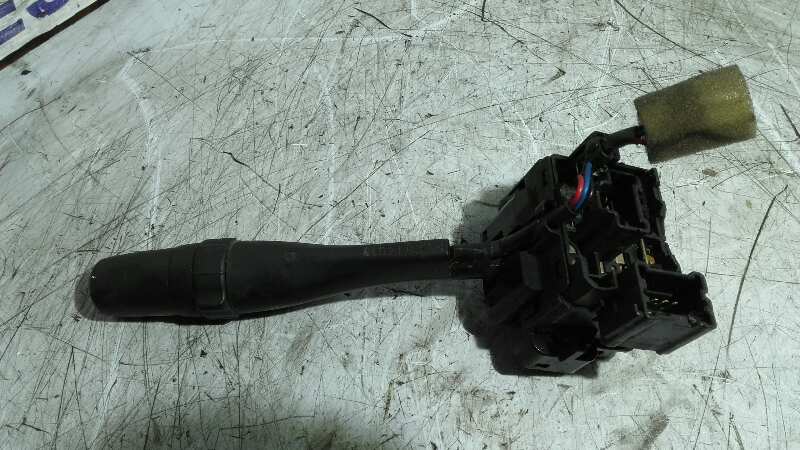 MANDO LUCES NISSAN PICK-UP (D22) - vista 3