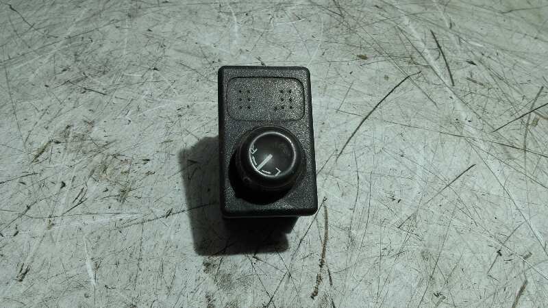 MANDO RETROVISOR NISSAN PICK-UP (D22)