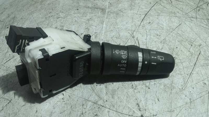 MANDO LIMPIA NISSAN NOTE (E11E)