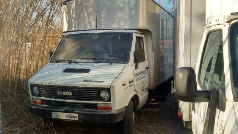 RETROVISOR DERECHO IVECO DAILY CAJA CERRADA - vista 3