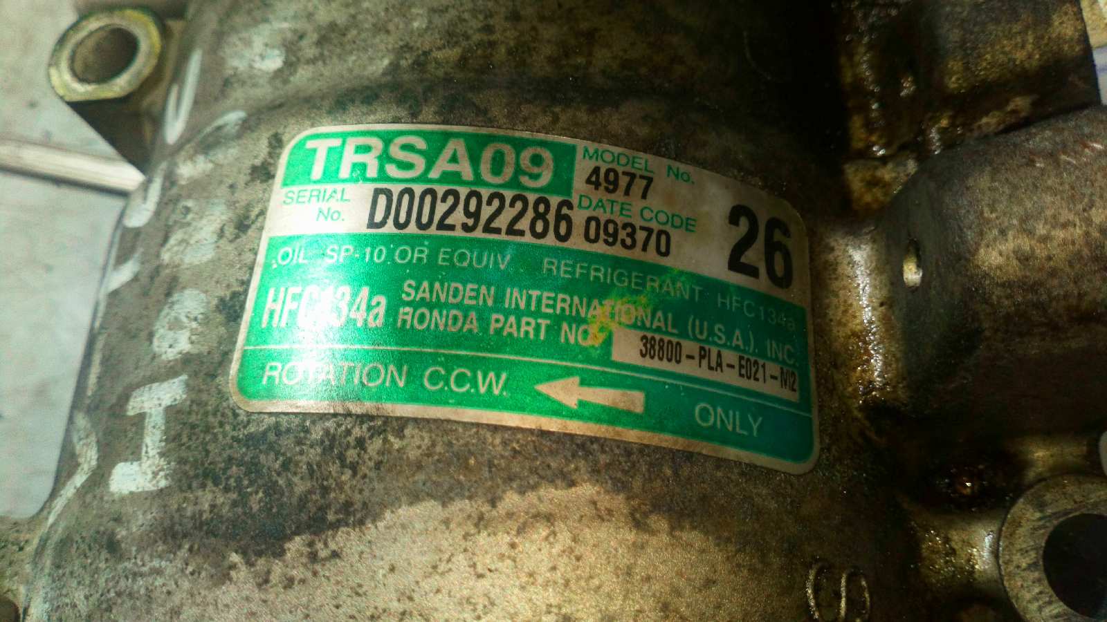 COMPRESOR AIRE ACONDICIONADO HONDA CIVIC BERLINA 5 (EU7/8) - vista 2