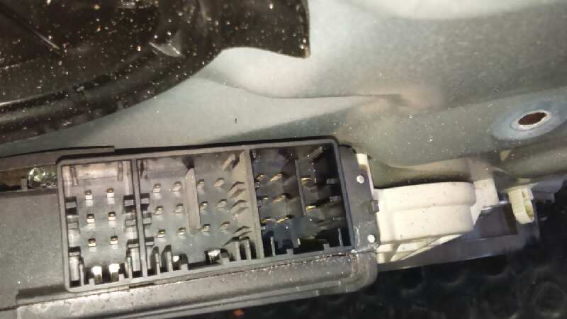 ELEVALUNAS DELANTERO DERECHO SEAT IBIZA (6L1) - vista 4