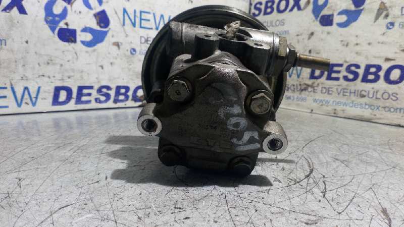 BOMBA DIRECCION FORD FIESTA (CBK) - vista 4