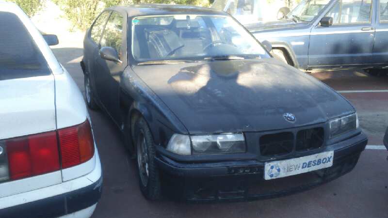 PILOTO TRASERO DERECHO BMW SERIE 3 COMPACTO (E36) - vista 4