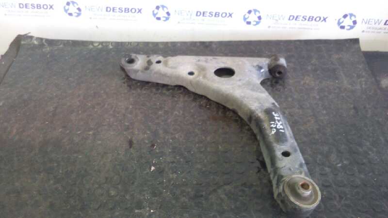 BRAZO IZQUIERDO SUPERIOR DELANTERO FORD TRANSIT CAJA CERRADA '06