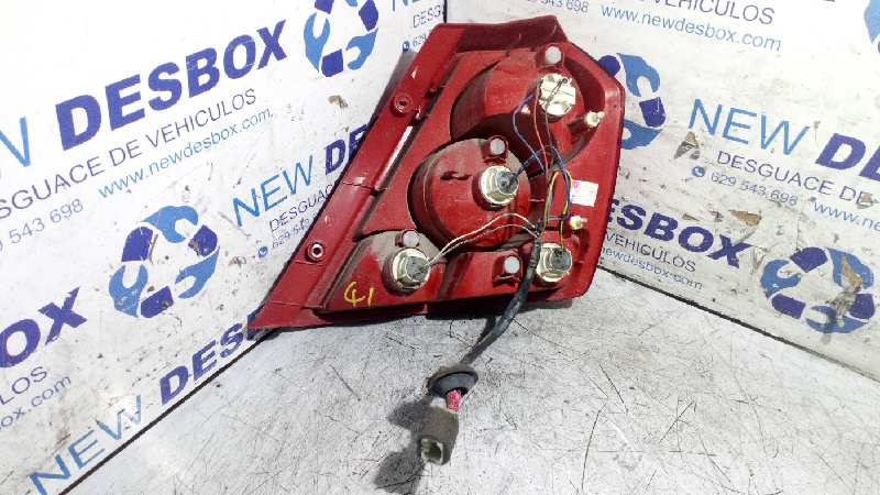 PILOTO TRASERO IZQUIERDO DAEWOO KALOS - vista 2