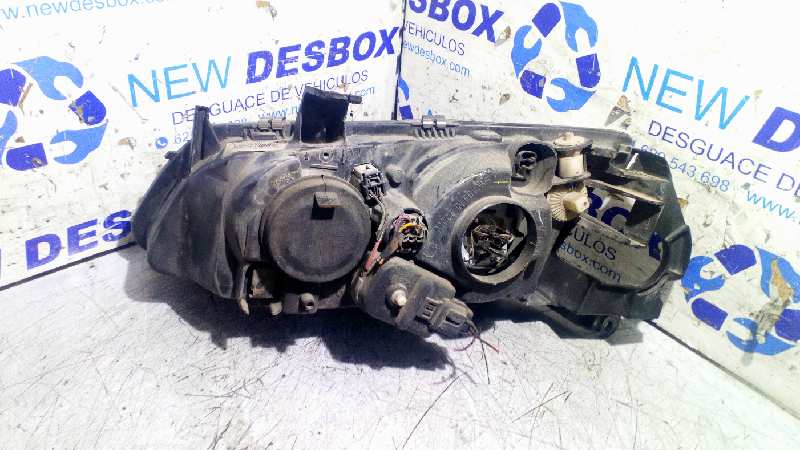 FARO DERECHO NISSAN ALMERA (N16/E) - vista 2