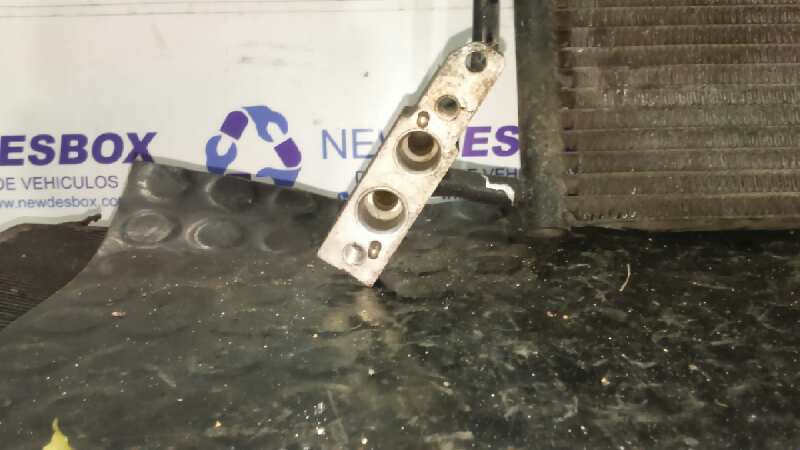 CONDENSADOR / RADIADOR  AIRE ACONDICIONADO BMW X5 (E53) - vista 2