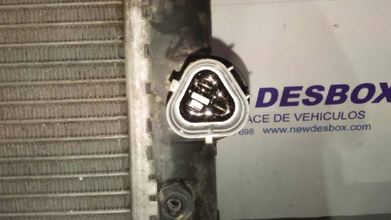 RADIADOR AGUA VOLKSWAGEN POLO BERLINA (6N2) - vista 2