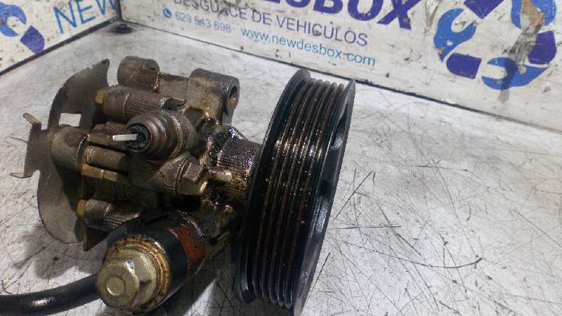 BOMBA DIRECCION TOYOTA RAV 4 (A2) - vista 2
