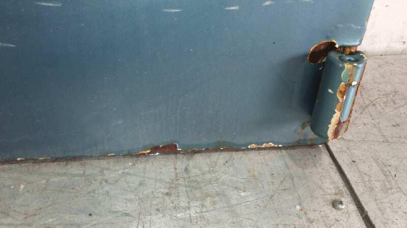 PUERTA DELANTERA DERECHA VOLKSWAGEN KAEFER 1200 (TYP 1) - vista 2