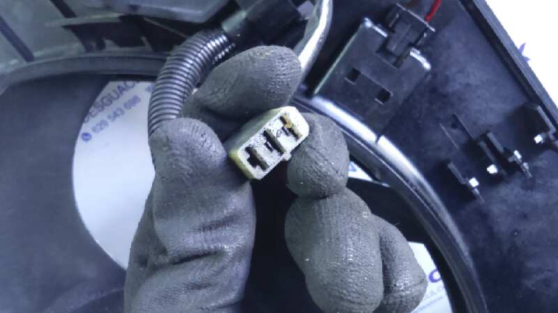 ELECTROVENTILADOR MERCEDES-BENZ VITO (W638) CAJA CERRADA - vista 2