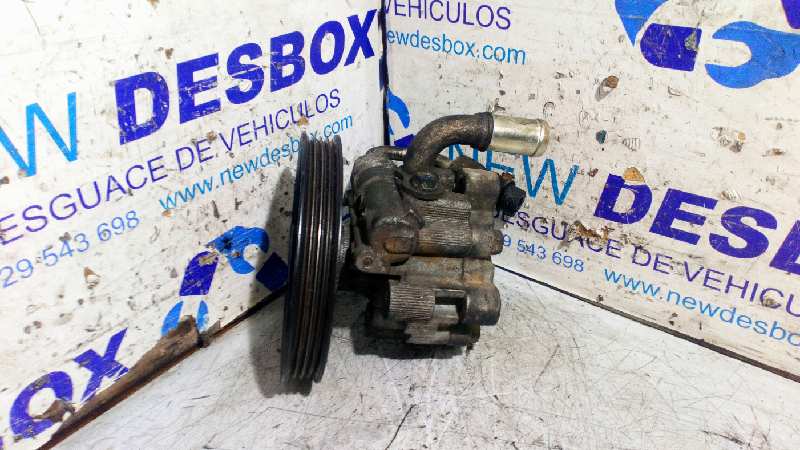 BOMBA DIRECCION CHRYSLER VOYAGER (RG)