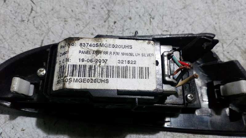 MANDO ELEVALUNAS TRASERO DERECHO HONDA CIVIC BERLINA 5 (FK) - vista 3