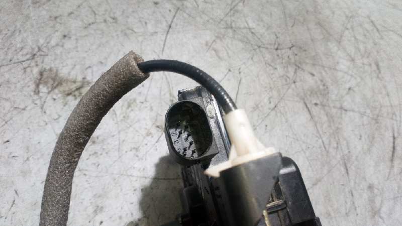 CERRADURA PUERTA DELANTERA DERECHA BMW SERIE 3 BERLINA (E46) - vista 4