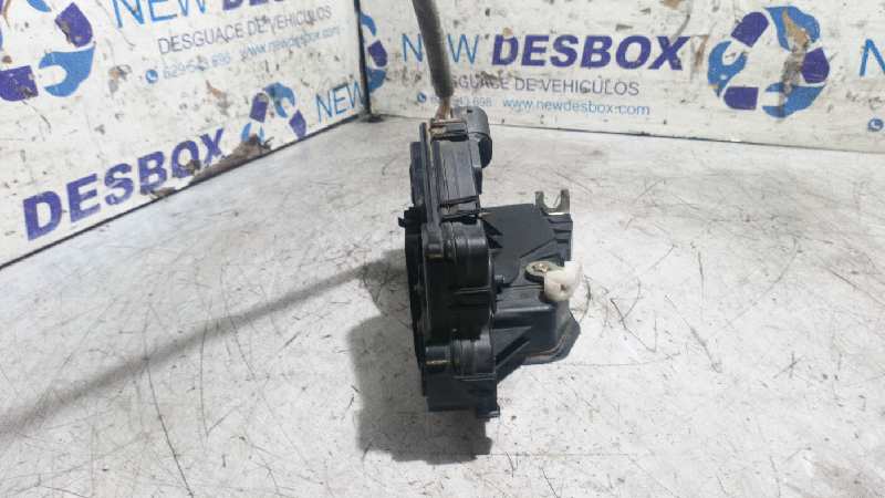 CERRADURA PUERTA TRASERA DERECHA BMW SERIE 3 BERLINA (E46) - vista 7