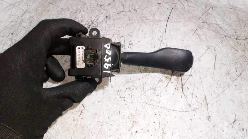 MANDO INTERMITENTES BMW SERIE 3 BERLINA (E46) - vista 3