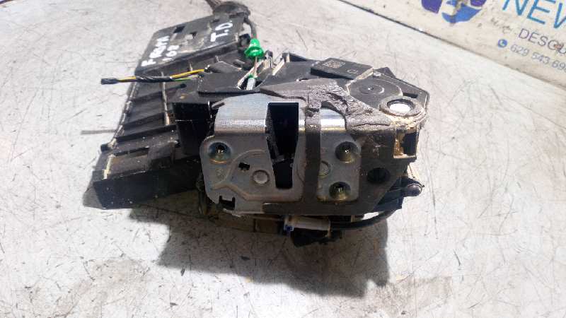 CERRADURA PUERTA TRASERA DERECHA FORD FIESTA (CB1) - vista 2