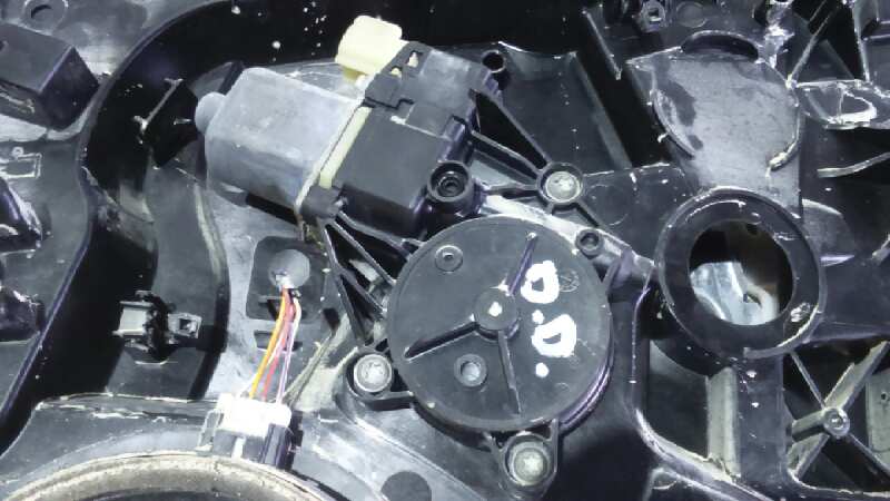 MOTOR ELEVALUNAS DELANTERO DERECHO FORD FIESTA (CB1)