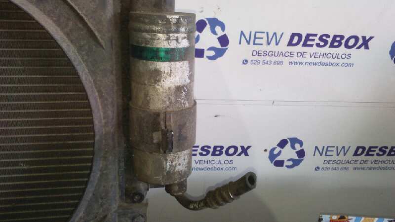 CONDENSADOR / RADIADOR  AIRE ACONDICIONADO VOLKSWAGEN GOLF IV BERLINA (1J1) - vista 2