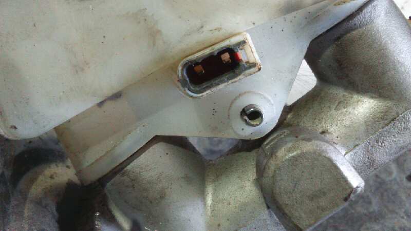 BOMBA FRENO SUBARU IMPREZA G12 - vista 3