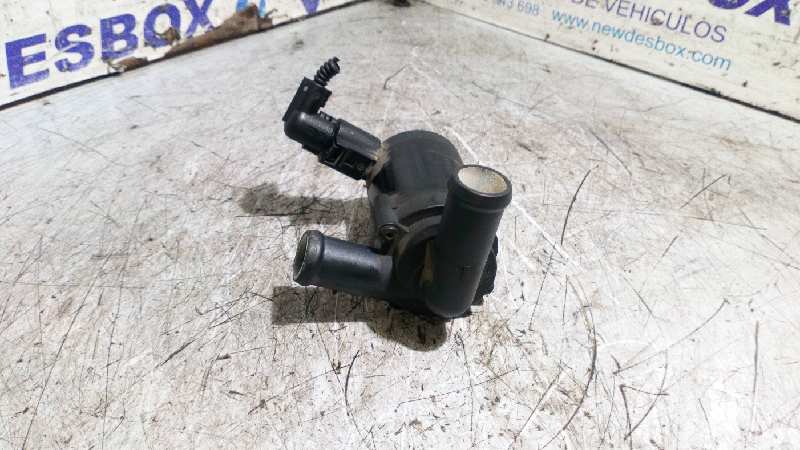 BOMBA AGUA VOLKSWAGEN TOUAREG (7LA) - vista 4