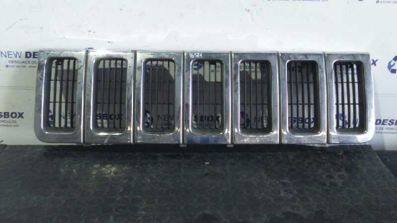 REJILLA DELANTERA JEEP CHEROKEE (J)
