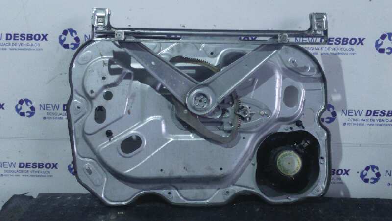 ELEVALUNAS DELANTERO DERECHO FORD FOCUS BERLINA (CAP) - vista 5