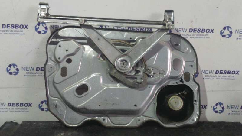 ELEVALUNAS DELANTERO DERECHO FORD FOCUS BERLINA (CAP) - vista 6