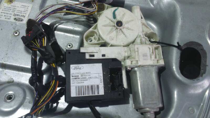 MOTOR ELEVALUNAS TRASERO DERECHO FORD FOCUS C-MAX (CAP)