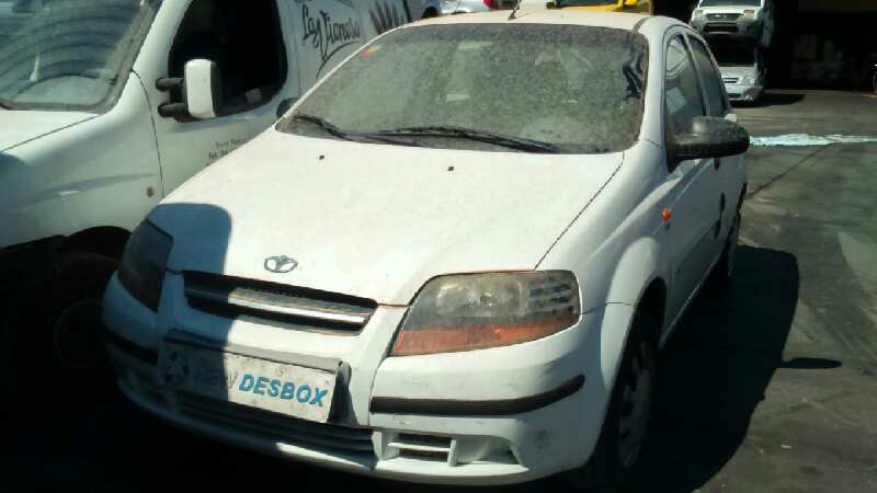 PILOTO TRASERO DERECHO CHEVROLET KALOS - vista 4