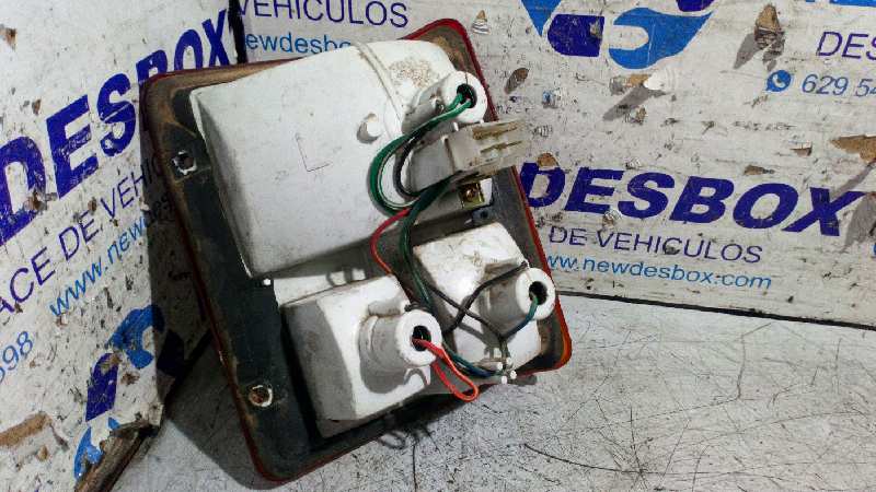 PILOTO TRASERO IZQUIERDO MITSUBISHI MONTERO (L040) - vista 2